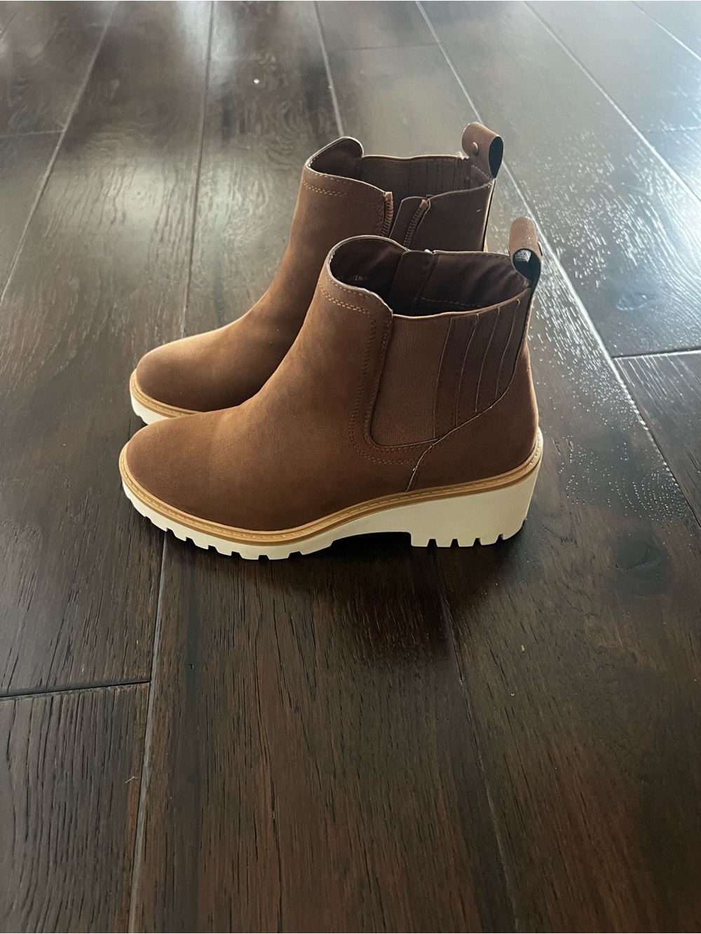 Supercush Colby Chelsea boot